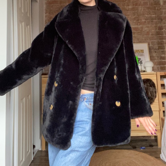 Topshop Jackets & Blazers - Faux fur black peacot!! Super soft